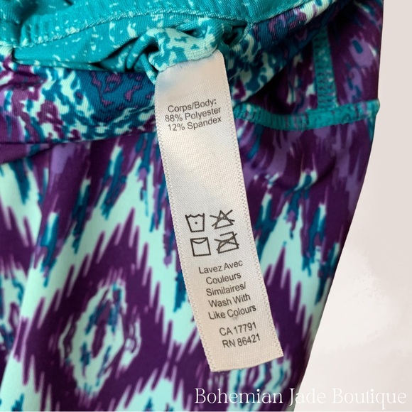 Kyodan Reversible Workout Capri Leggings - Picture 6 of 7